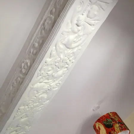 Hall Villa